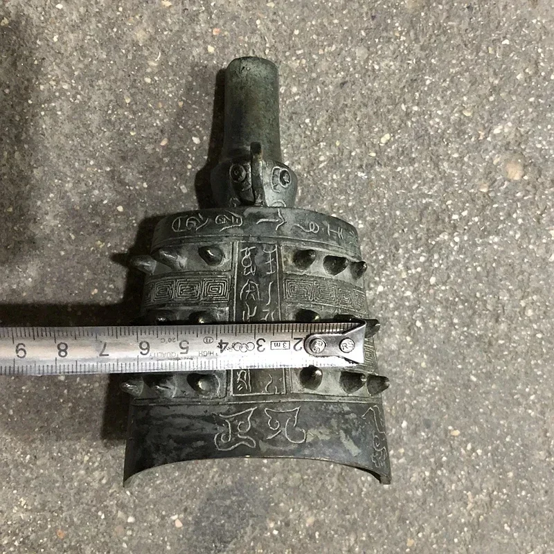 Reine Kupferglocken-Anhänger R – Musical Instrument In Africa Bewertung und Preis